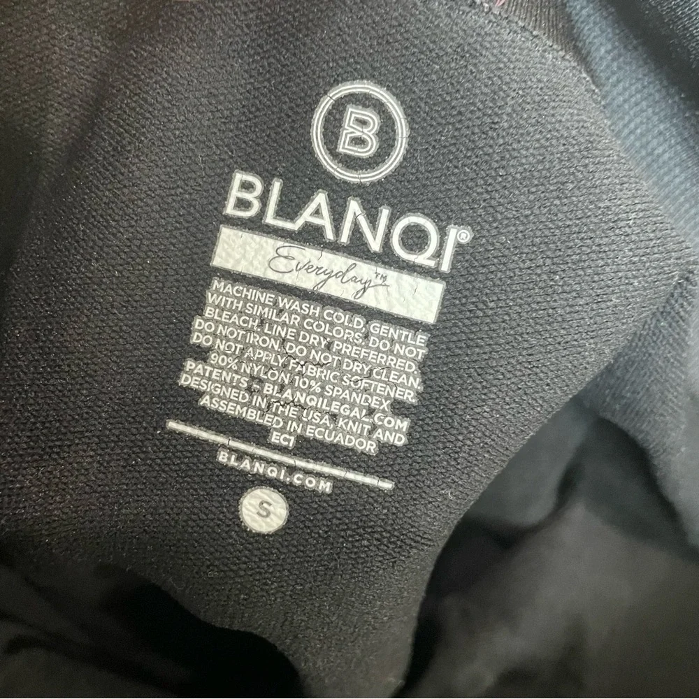 BLANQI Everyday Maternity Leggings EUC - Picture 3 of 6